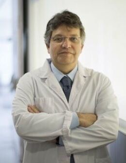 Doctor Erreumatologoa Ricky Lahera León